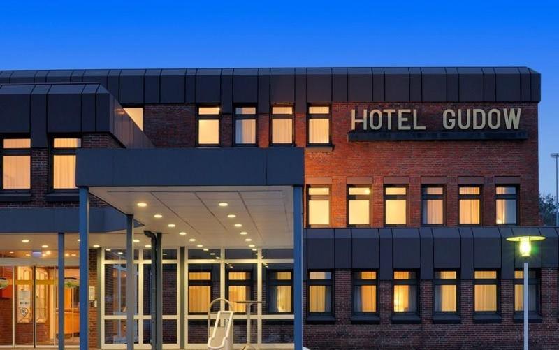 Autobahnhotel Gudow Exterior photo